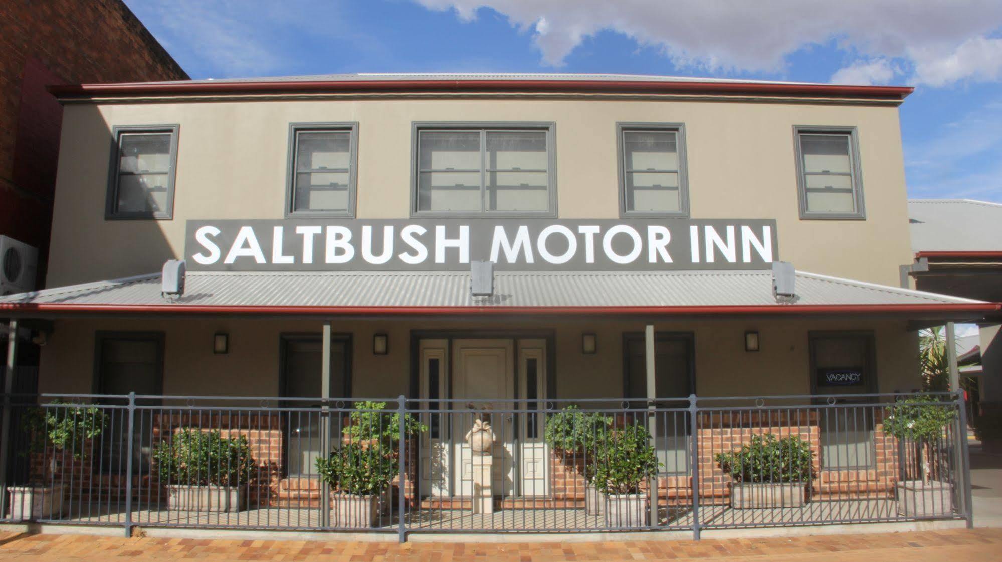 The Saltbush Motor Inn Hay Buitenkant foto